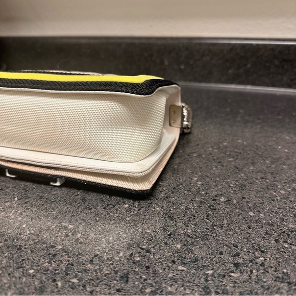 Chanel Canvas Bag boy Fluo Flap Small White Neon - Picture 11 of 16